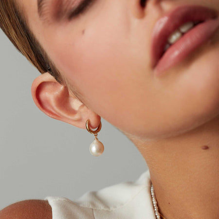 Freshwater Pearl Drop Earrings Gold